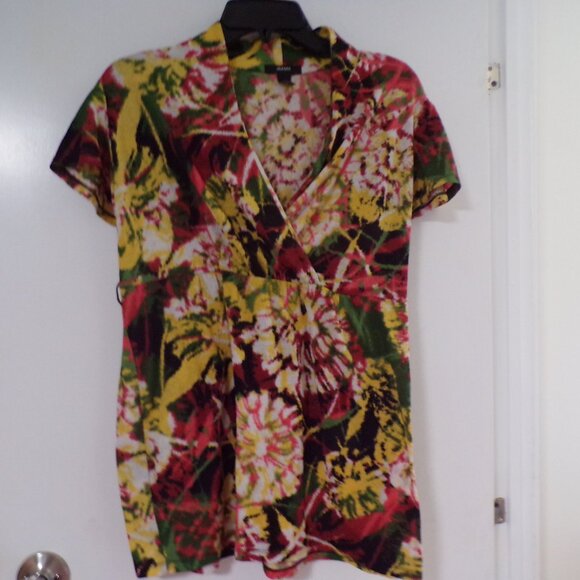 multicolor top - Picture 1 of 2